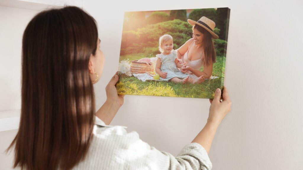 tablou personalizat cu poză pe perete