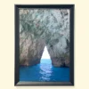 tablou cu mare în ramă neagră