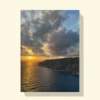 Print foto fără ramă cu apus peste mare și reflexii aurii pe apă