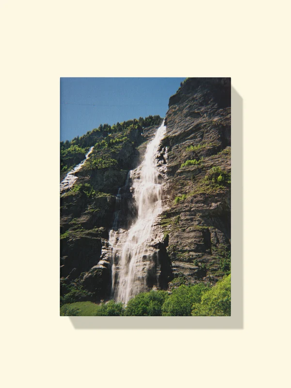 print canvas cascadă print textil Where the Cliffs Pour Down